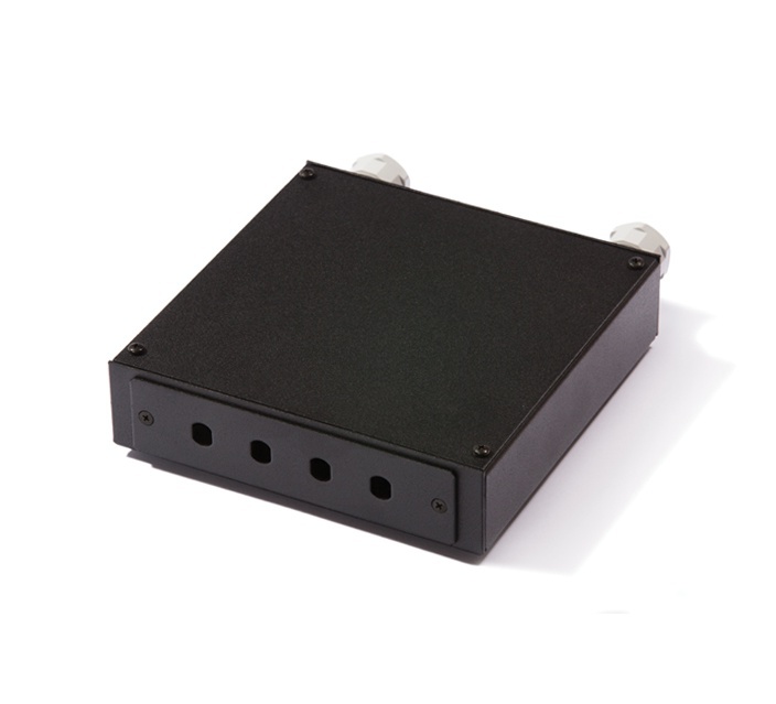 Distribution box for 4 x ST-ST or FC-FC adapters, empty