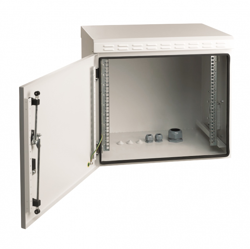19" cabinet for outdoor / industrial areas with IP55 protection