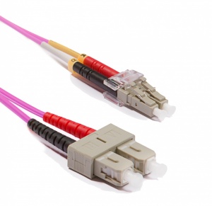 LC-SC Duplex patch cord, OM4 50/125 µm