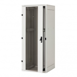 19&ldquo; free-standing compact cabinet RMA width 800 mm depth 800 mm