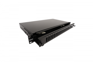 Sliding patch panel for 24 x SC-SC Duplex or LC-LC Quad adapters, removable front panel